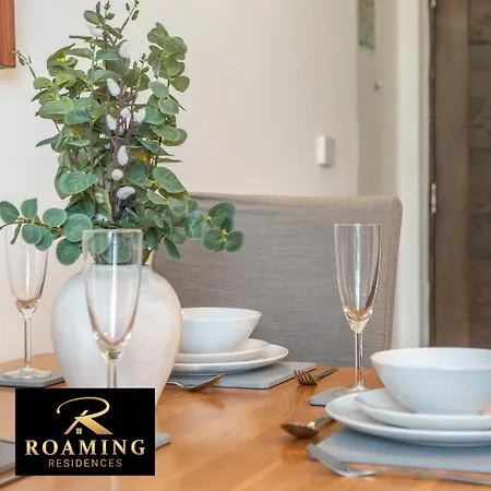 Sleeps 6 - Central - Free Secure Parking - 2 Bath Reading Exterior photo