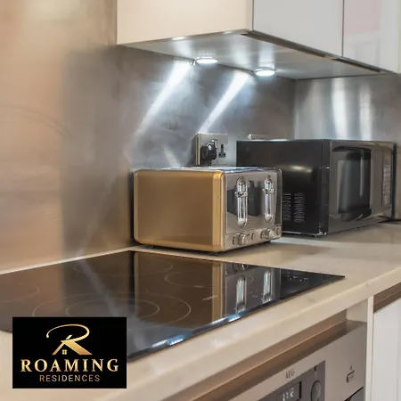 Sleeps 6 - Central - Free Secure Parking - 2 Bath Reading Exterior photo